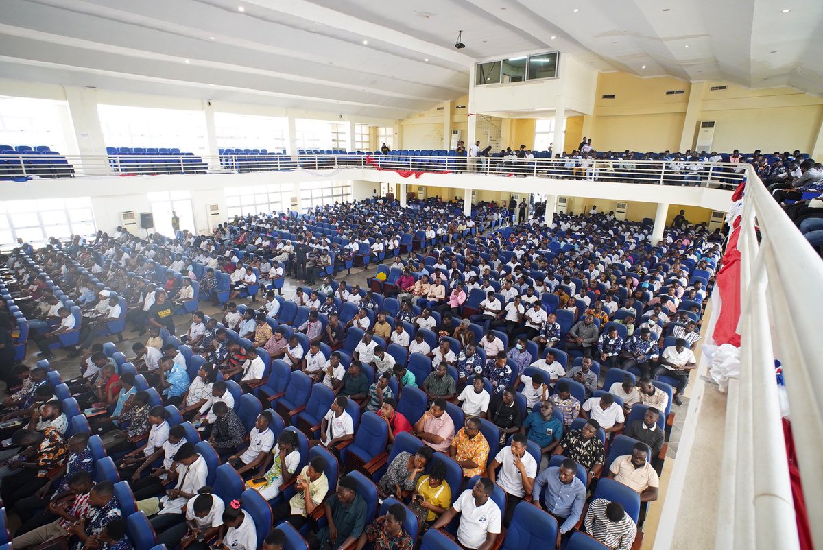 Onchain Prince 🔶 tweet media