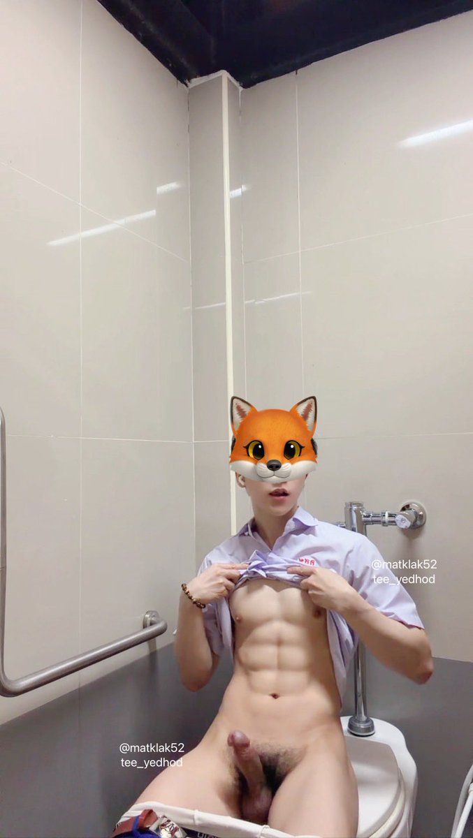 matklak52's tweet photo. สอบเสดแล้ว เงี่ยน! จาให้ไปไหนอ่าางับ56555 #รับงานเปิดกล้องว่าว💦 #ขายคลิปชักว่าว🪁 #กกนมือ2 สนใจทักไลน์DMนะคับ https://t.co/ISHKXjN0r2