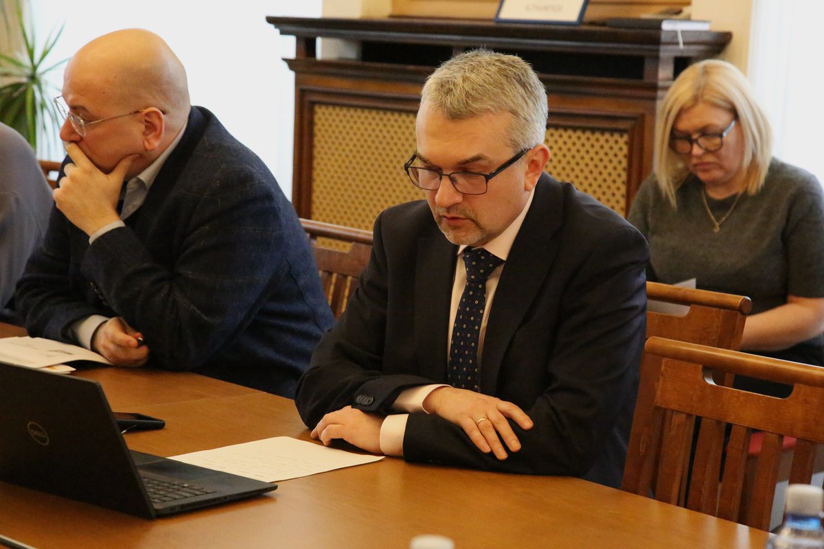 Finanšu ministrija tweet media