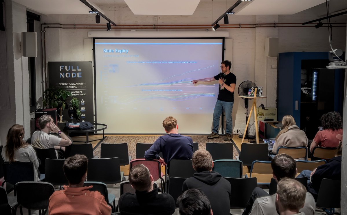 Berlin Ethereum Meetup tweet media