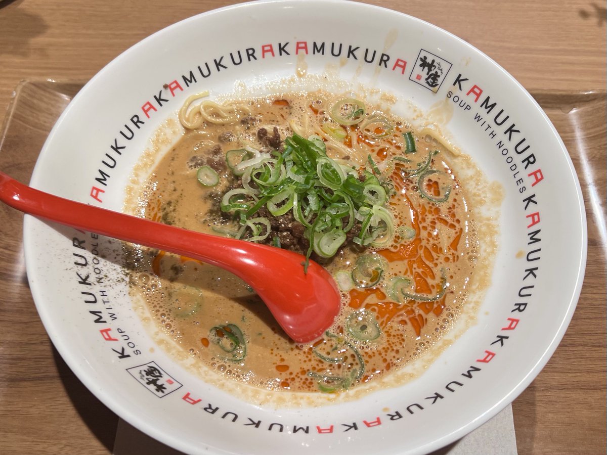 こな KonaDrop@M3春い-16b tweet media