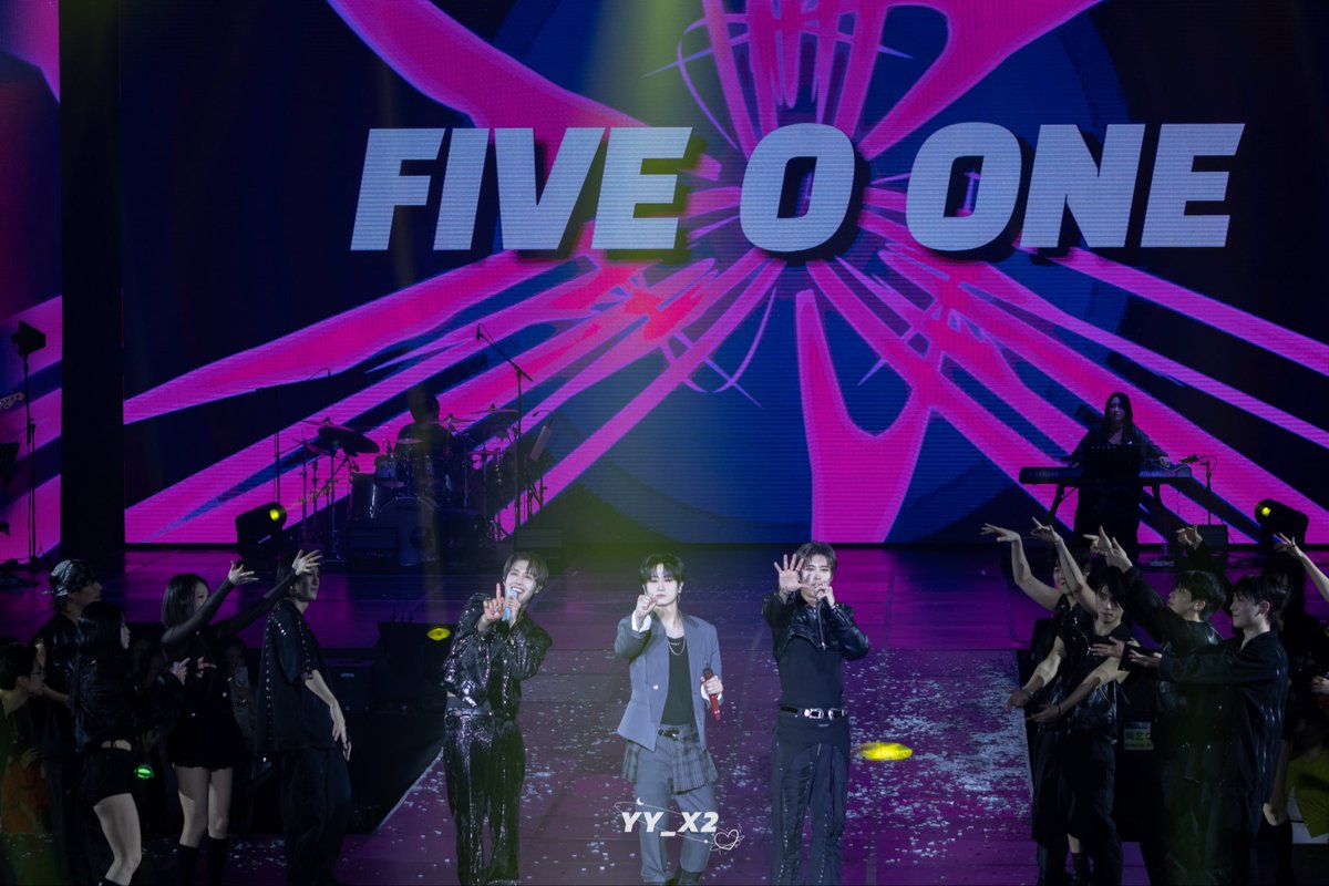 Lyy1711002Lyy's tweet photo. 260307&amp;260308 5️⃣0️⃣1️⃣💚
 #FIVE_O_ONE #FIVEOONE #파이브오원
#FIVE_O_ONE_20TH_ANNIVERSARY_TOUR 
#김현중 #KimHyunJoong #キム·ヒョンジュン 
#허영생 #heoyoungsaeng  #ホヨンセン
#KYUJONG #김규종 #キュジョン https://t.co/05QjhEsLwz