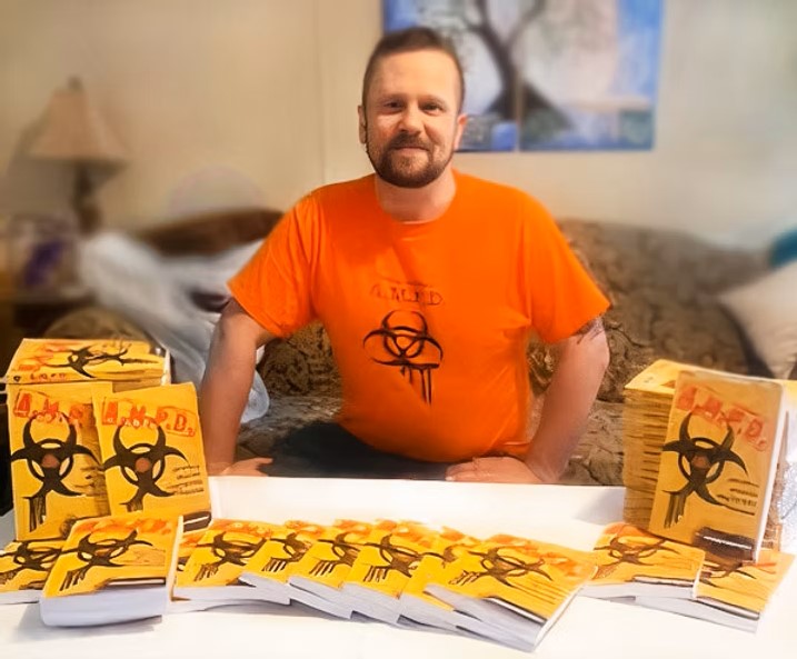 Sean Taylor: offering services in DMs gets U blokd tweet media