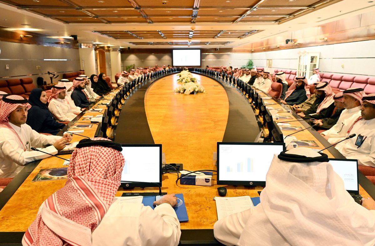 #غرفة_الشرقية tweet media