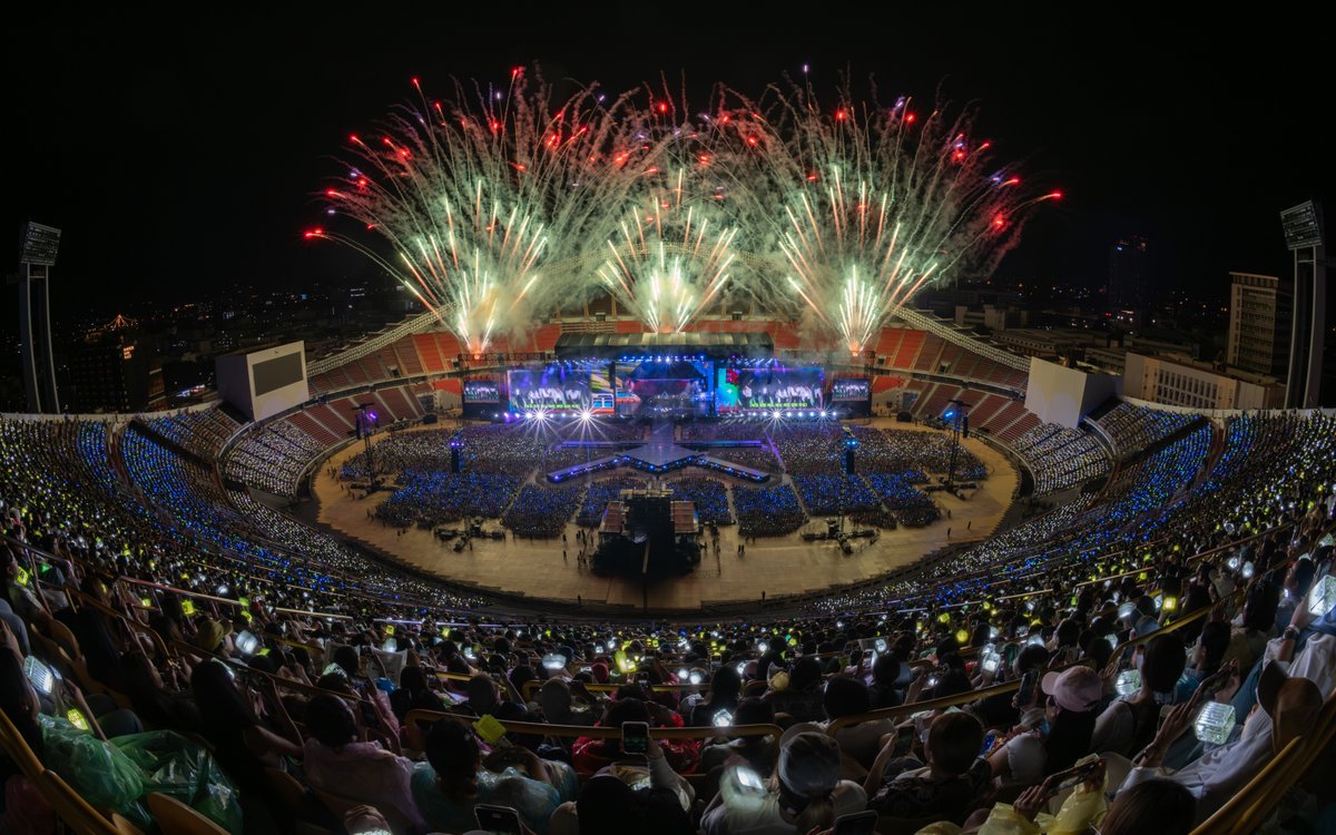 📷 ภาพความประทับใจเพิ่มเติม 🎇 ช่วงเวลาที่อนาคตอันสวยงามเกิดขึ้นอย่างน่าจดจำร่วมกับ 🌱 NCTzen ชาวไทย 🇹🇭 ในคอนเสิร์ตเต็มรูปแบบครั้งที่ 4 ของ 💚 NCT DREAM💚✨

❝ LOVE YOU รักนะครับ THAILAND ❞

❝ LOVE YOU BANGKOK ❞

❝ จะจดจำวันนี้ตลอดไปนะครับ ❞

❝ Thank you THAILAND! ❞