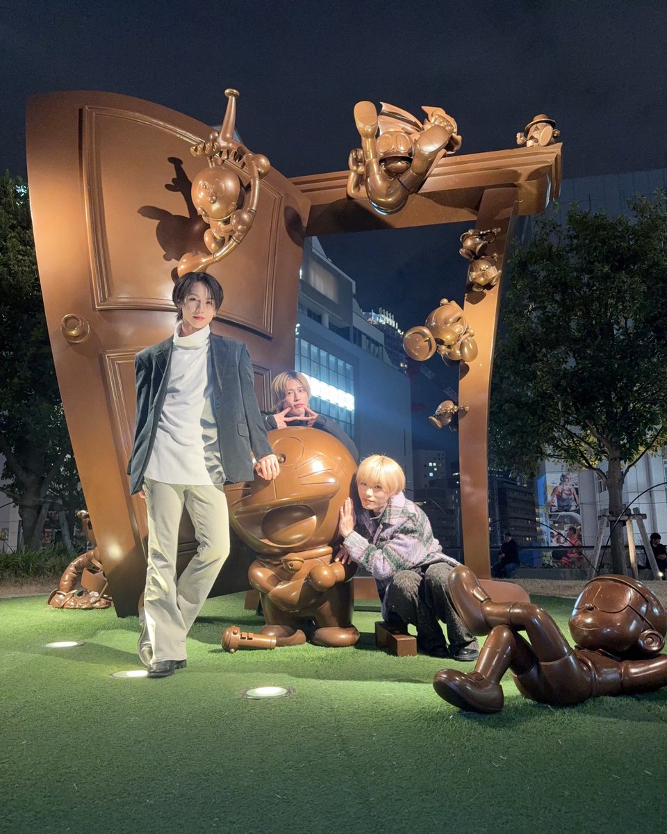 superfantasy_fv's tweet image. New TikTok🏰
￣V￣￣￣￣￣
🎶Ride on time-@MAX_4_official 
🔗 vt.tiktok.com/ZSuBW5Drb/

#SUPERFANTASY
#MAX