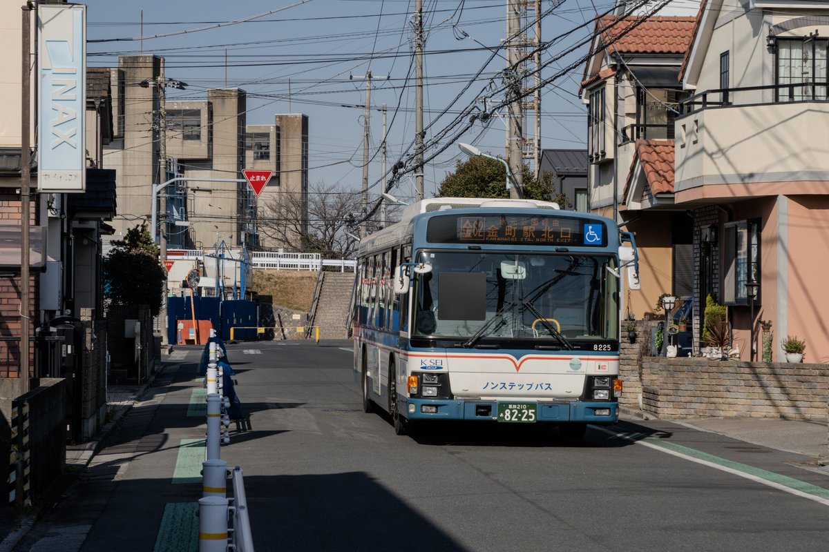 BlueRibbonCity's tweet photo. 京成バス
8225 LKG-LV234N3
再編目前 https://t.co/bKnf0d1Mjr