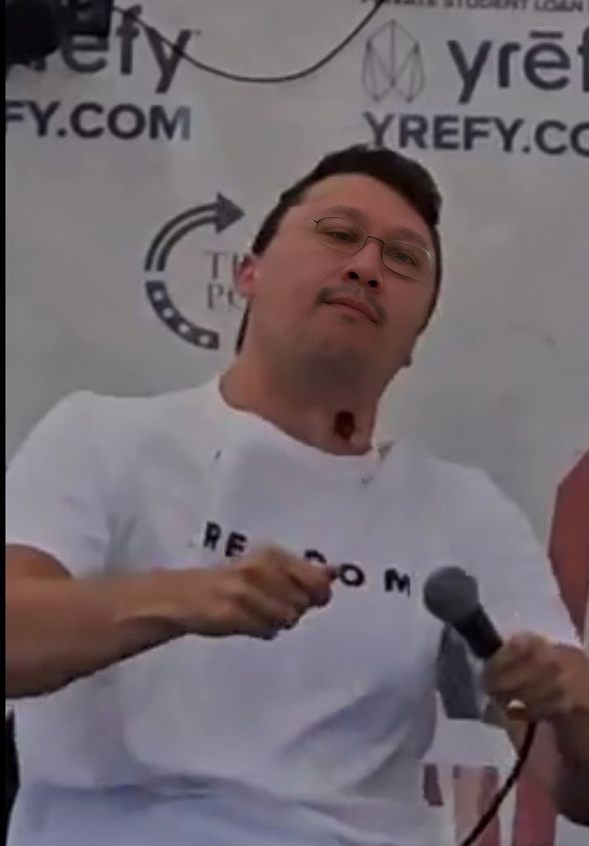 Indonesian Poop Base tweet media