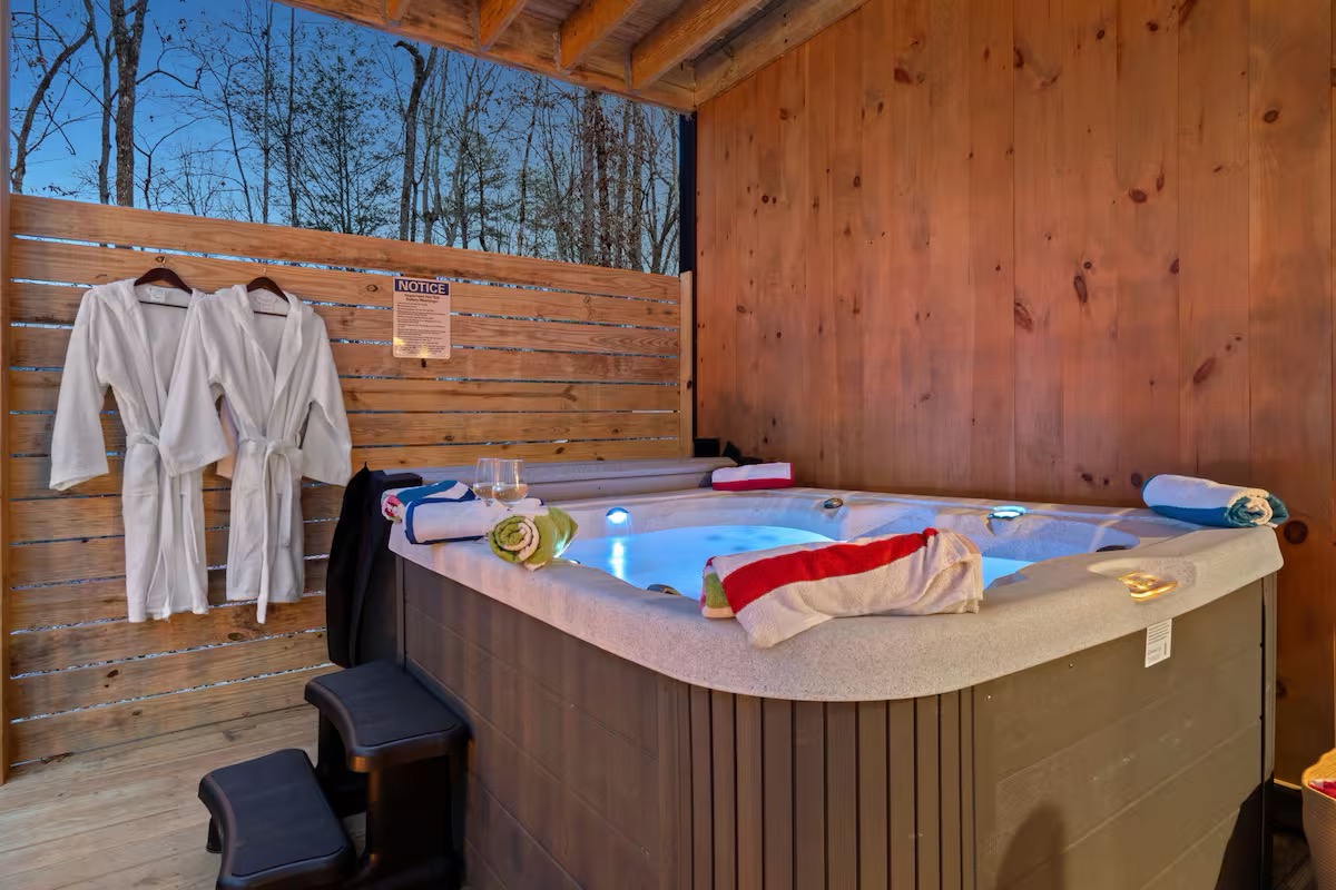 Taylor Jones tweet media