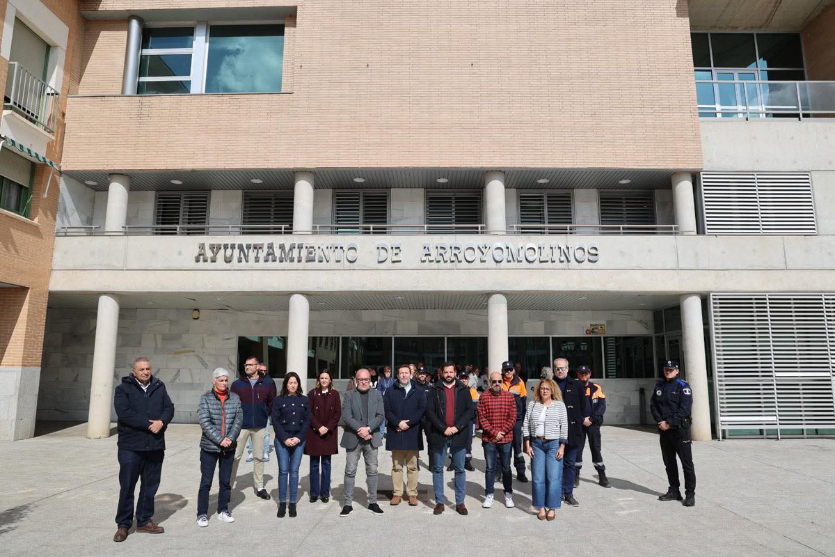 Nuestro secretario general y portavoz, <a href="/Bytybajk/">Pascual Jiménez</a>  acude al minuto de silencio institucional en memoria de las víctimas del 11M convocado por la FMM en el Ayuntamiento de #Arroyomolinos .