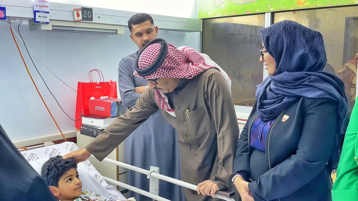 MoeBahrain tweet media