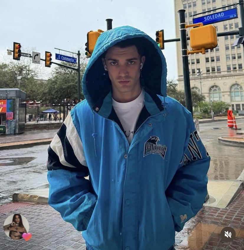 complimenti a mani di fata per il boy, per le pic e per il tempismo del like