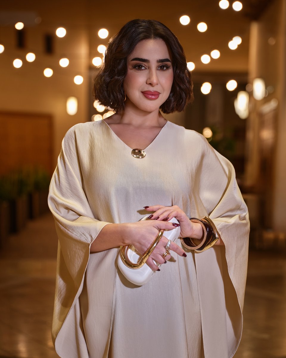 maxfashionMENA's tweet image. MAX X @the_avenues
Designed to move effortlessly from gathering to gathering.

Styled by @maroosha_suliman and @dianaghz_.

#MaxFashion #RamadanCollection #PastelPerfection