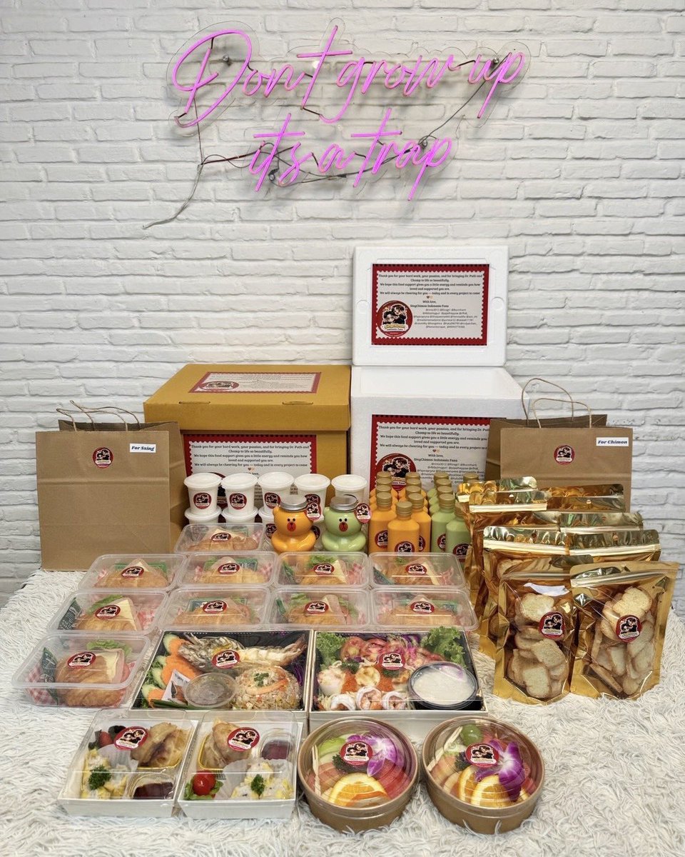 kringklong's tweet image. Food support for K.Sing &amp;amp; K.Chimon from interfans ka 🍱❣️ Thank you so much everyone for your orders with us. 😊
#DareYouToDeathFinalEP
#SingChimon

☎️ Tel. 095-1244644
📱 Line. @Kringklong64
#foodsupport #kringklongfoodbox