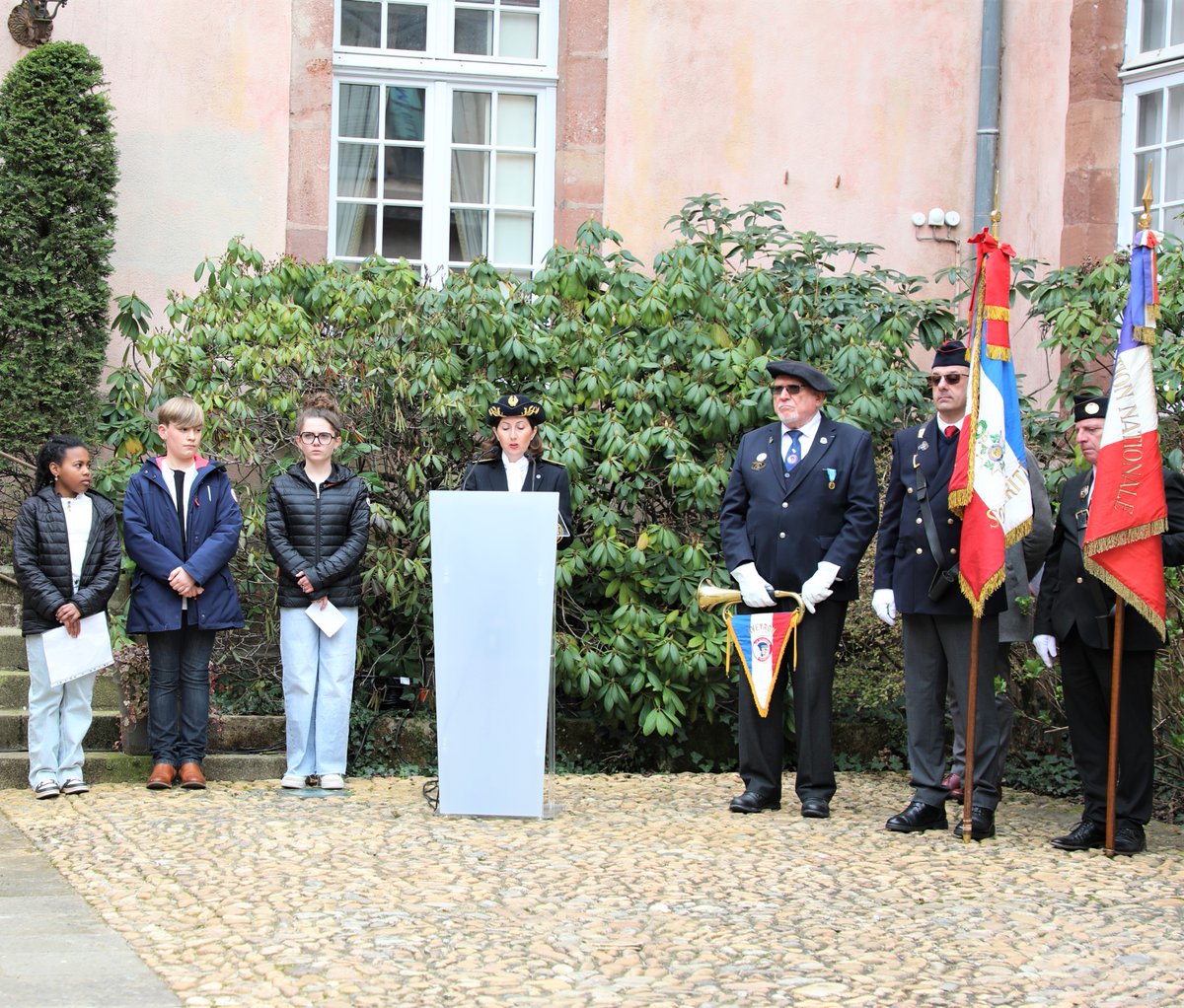 Préfète de l'Aveyron tweet media