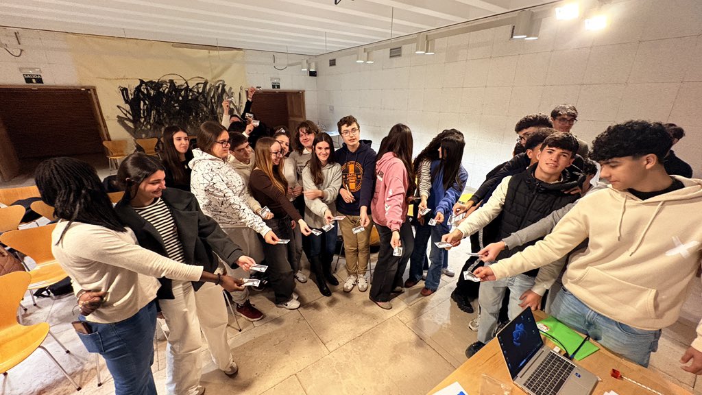 Biblioteca Salamanca tweet media