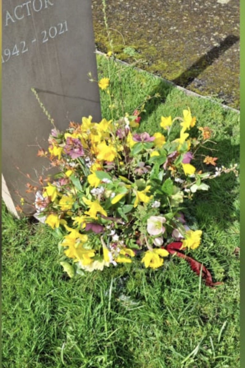 Carol Challis tweet media