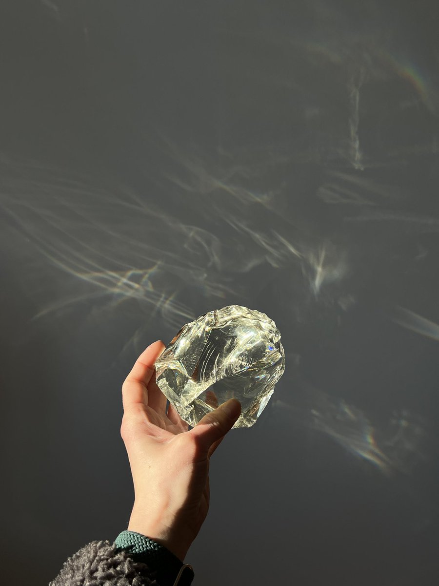 ad fontes | tweet media