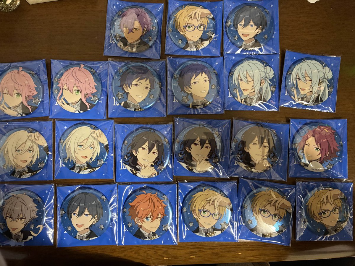 朔間凛月 あんスタ スタライ 10th set E 缶バッジ 6個 - メルカリ