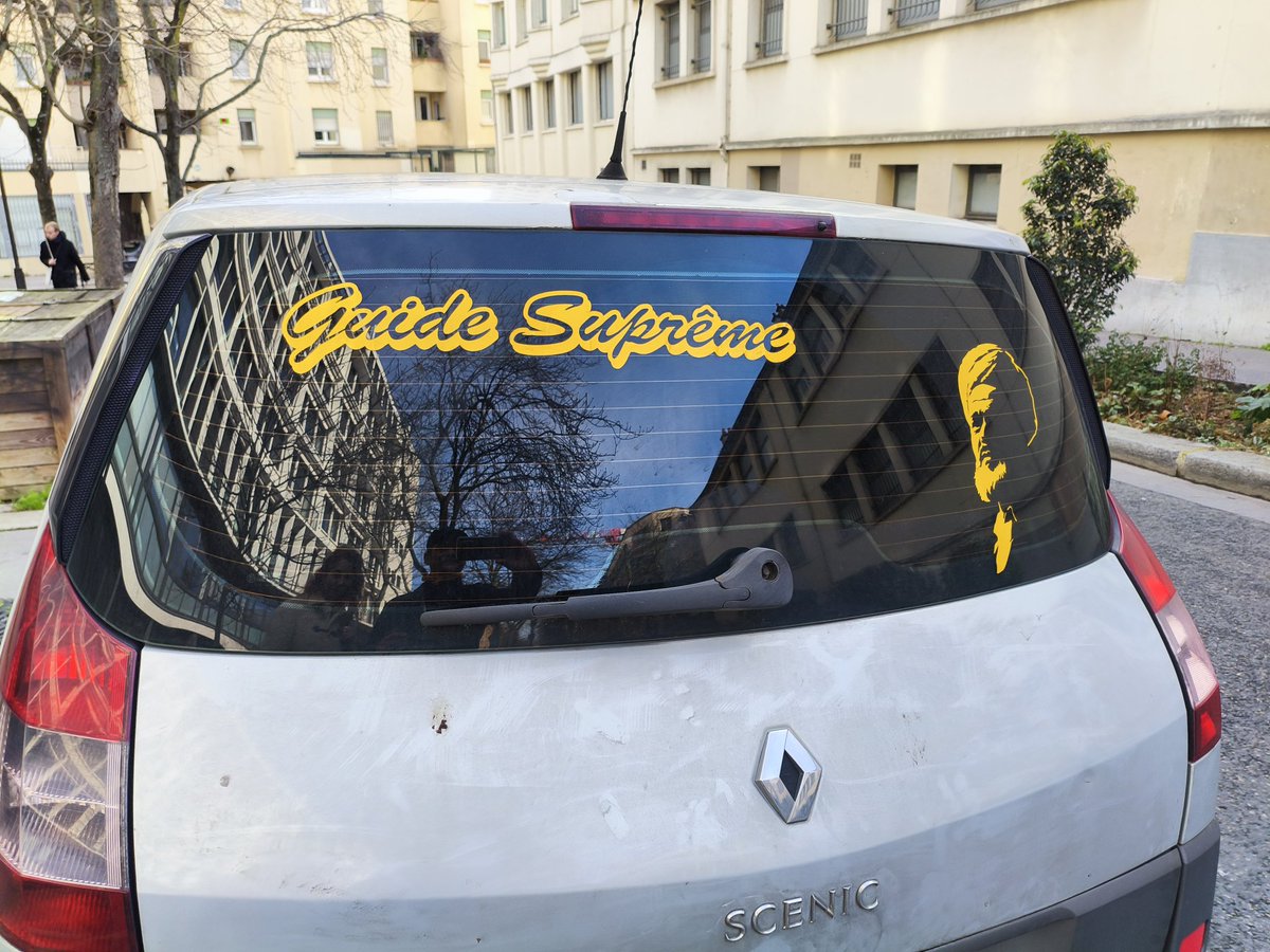 christophe tweet media