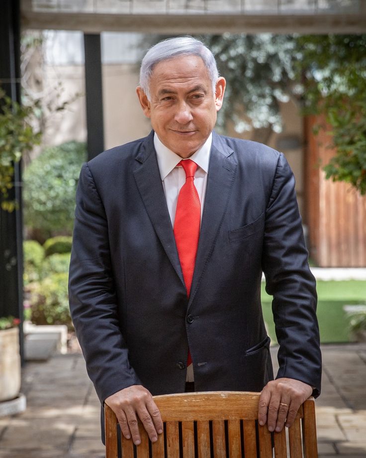 BREAKING:
Reports claiming that Israeli Prime Minister Benjamin Netanyahu was killed in an Iranian strike are FALSE.

Multiple fact-checks confirm that Netanyahu is alive and continuing his duties.

Social media rumors about his death are fake news spreading during the war.
