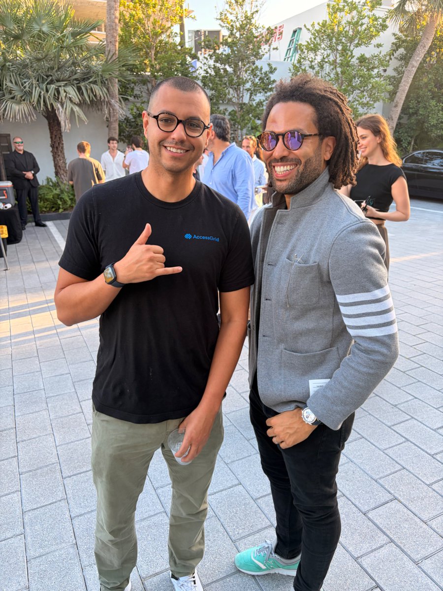 Auston Bunsen tweet media