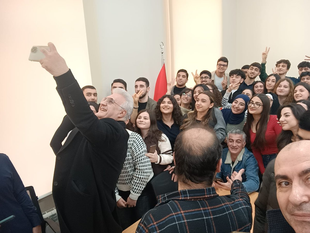 Devlet Tiyatroları tweet media