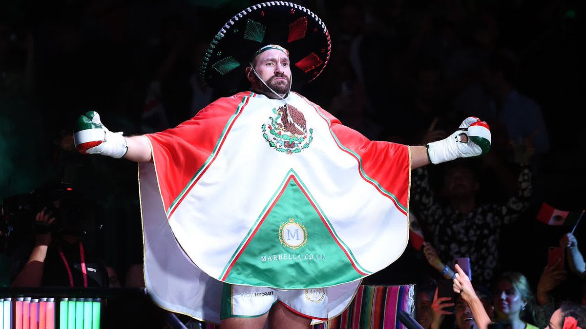 MacMallyMMA's tweet photo. *Mexico and Italy tied 1-1 in the bottom of the 9th bases loaded with Randy Arozarena coming up to bat*

Cal Raleigh in the crowd: https://t.co/OM5ogGvLKb