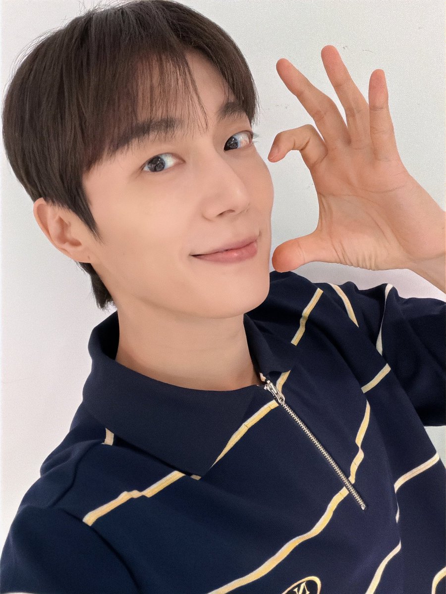 하이라이트(HIGHLIGHT) tweet media