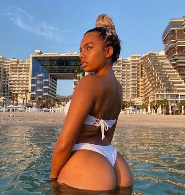 lauren alexis tweet media