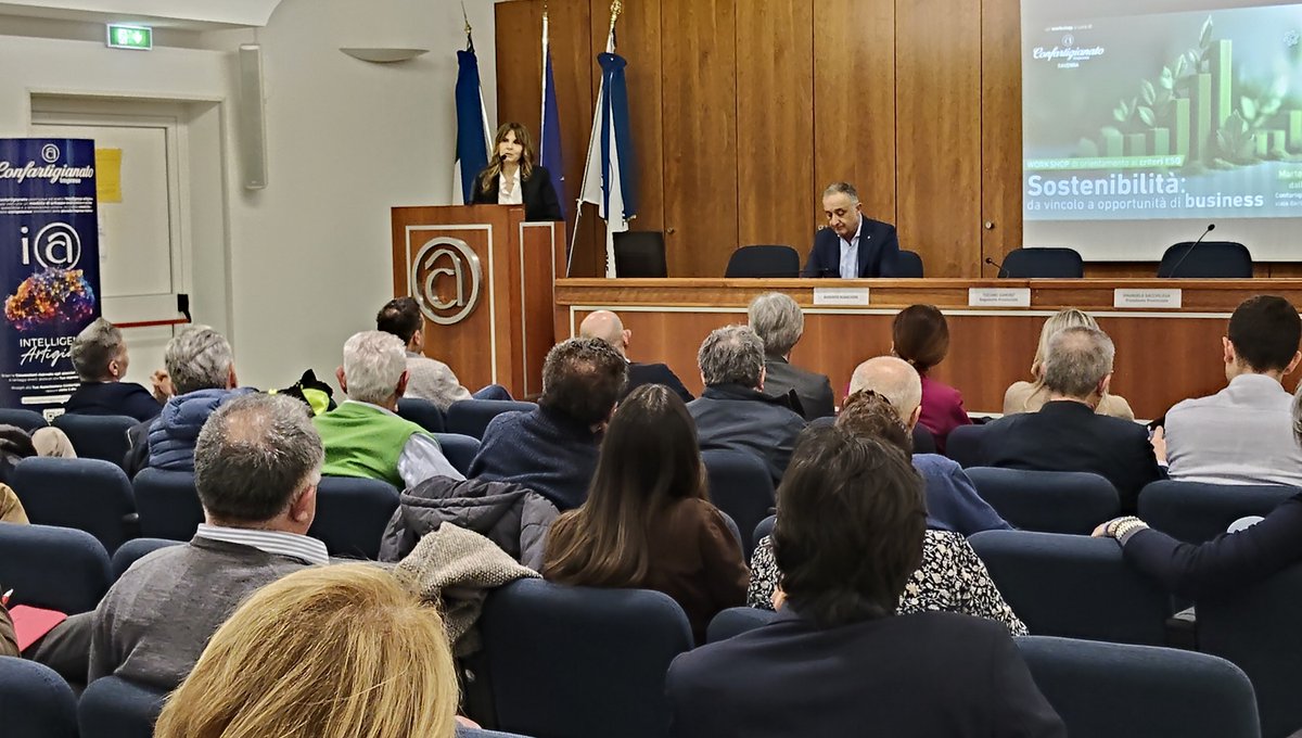 #Sostenibilità: da vincolo a opportunità di #business. Sul Canale #YouTube di <a href="/ConfartRA/">Confartigianato Imprese Ravenna</a> il videoservizio di Ravenna Web TV sul #workshop di ieri sera: youtube.com/watch?v=HNPR_l…
