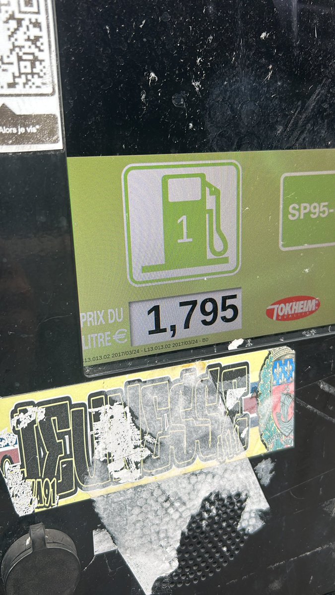 La Capuche ❤️💙 tweet media