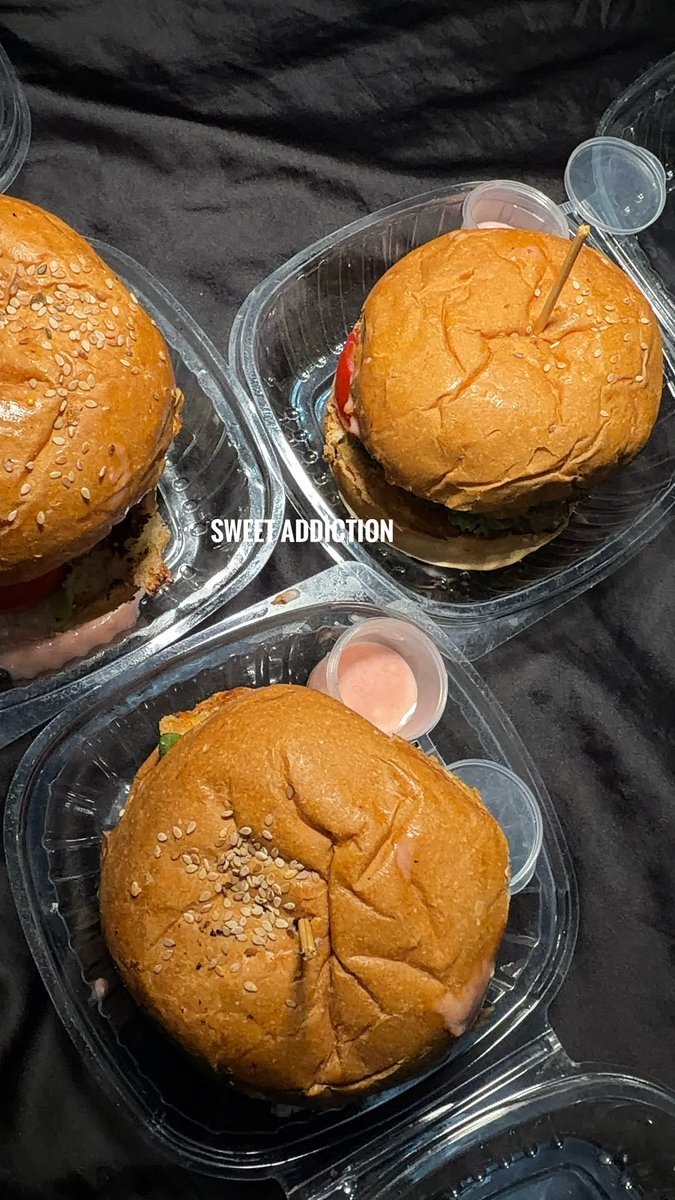 Oluwalodamilola😋 tweet media