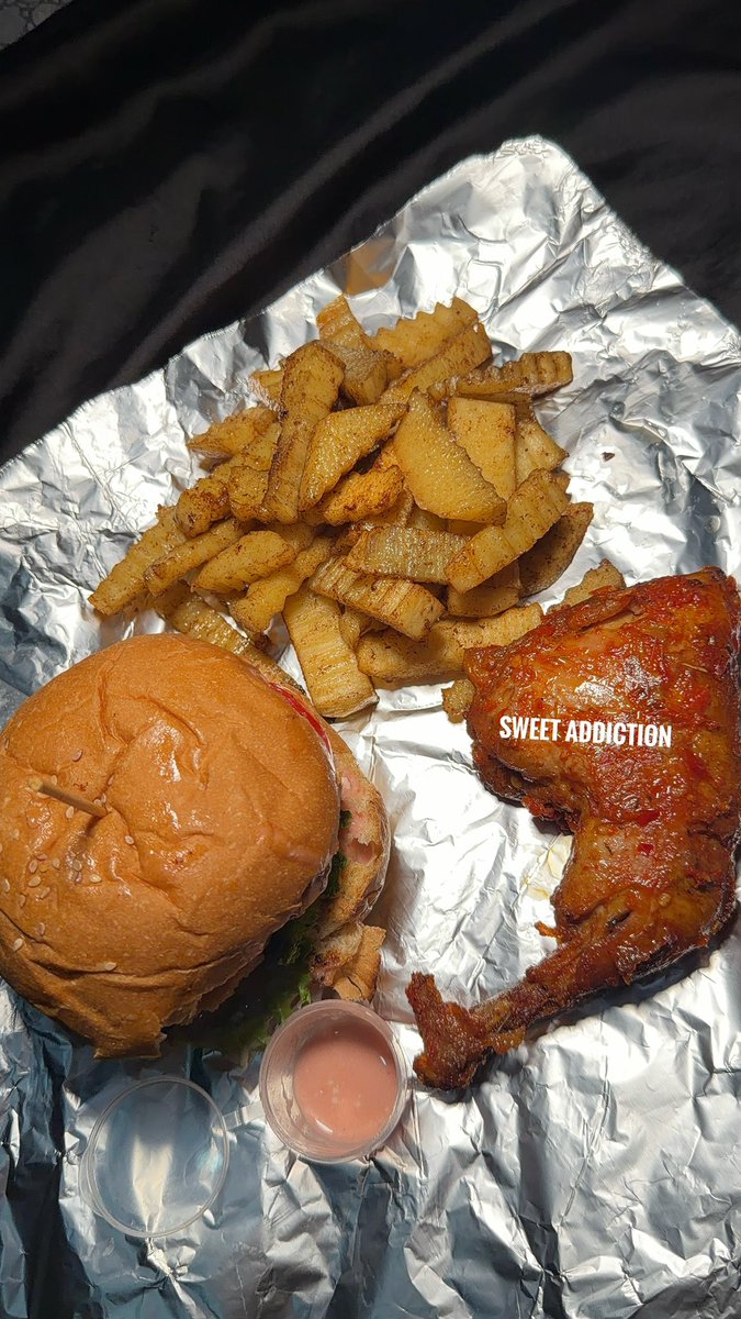 Oluwalodamilola😋 tweet media