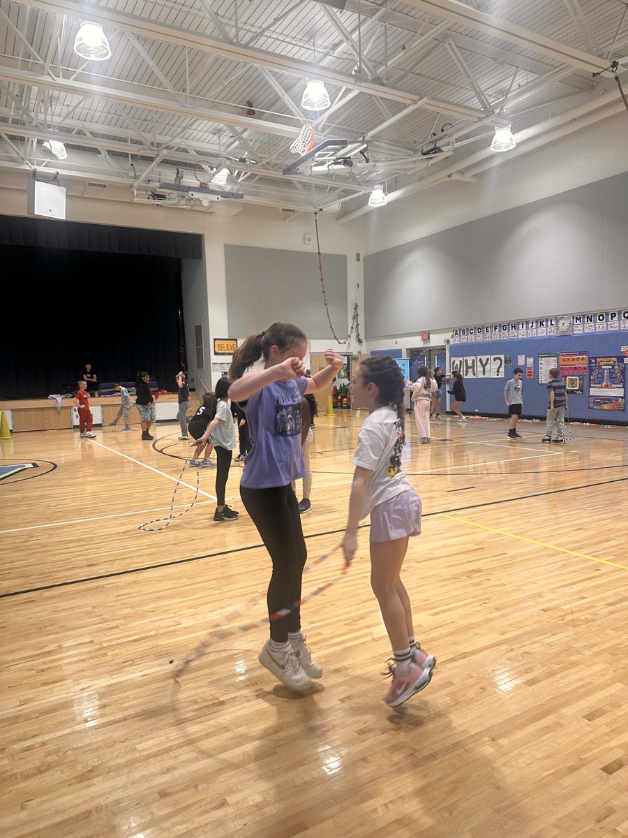 Sara Coon tweet media