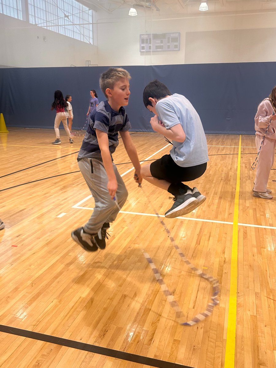 Sara Coon tweet media