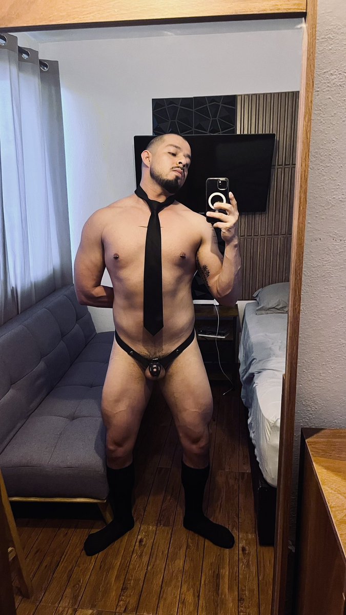 shreshthasin tweet media