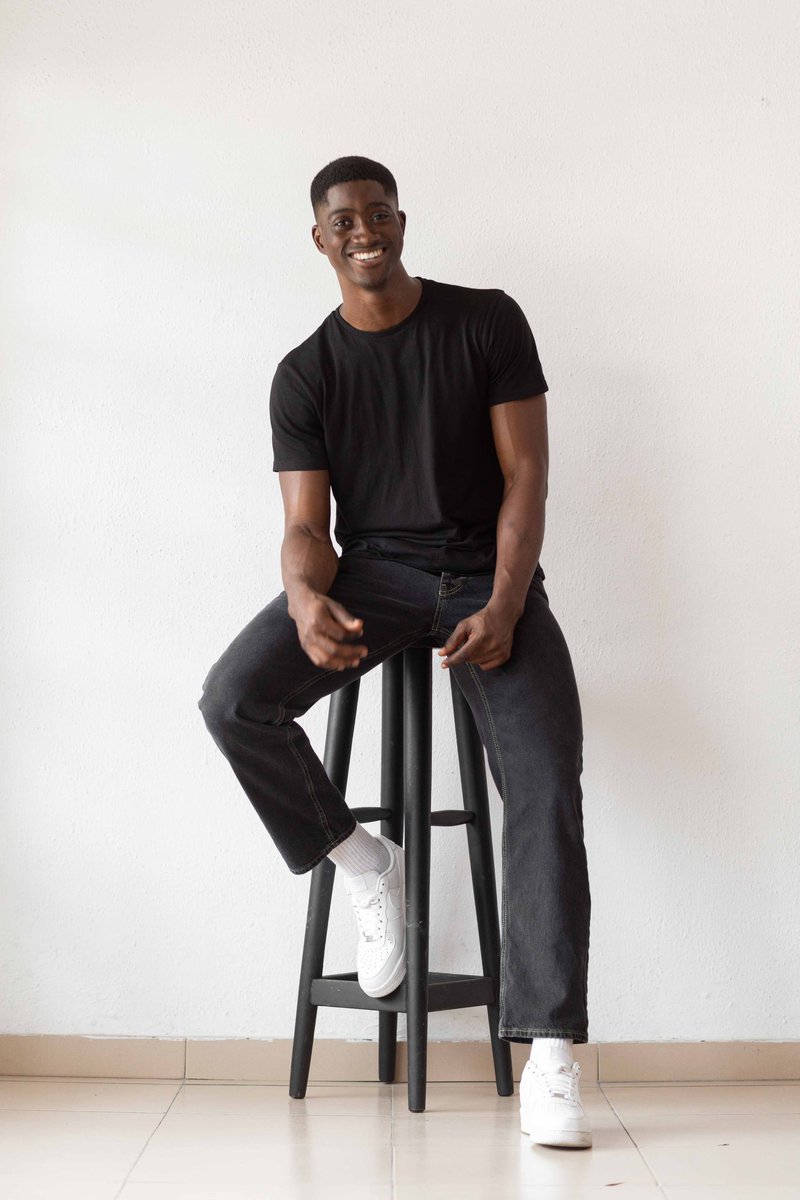 damiidave's tweet photo. @Zttwshop Hi @Zttwshop 
Name: Dami Dave
Height: 6’2
Shoes: 45
Let’s get working 🤝🏾 https://t.co/Zb3l3w7EqZ