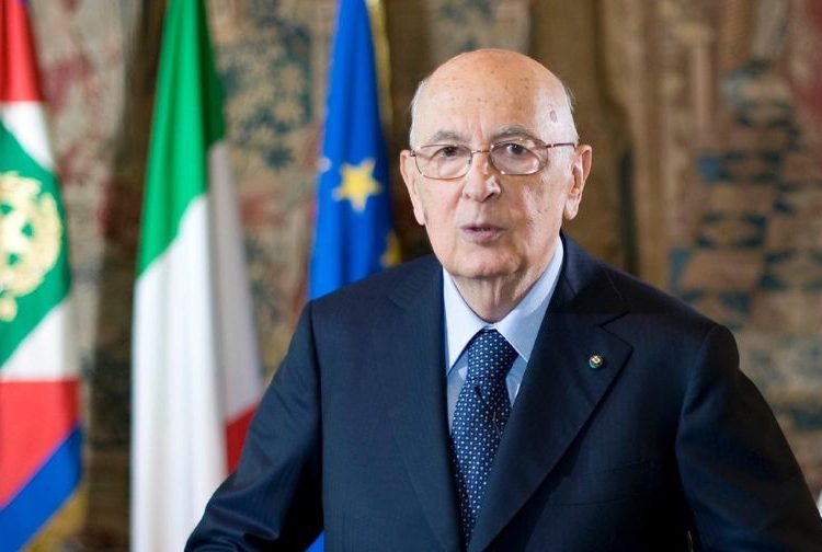 lucianocapone's tweet photo. Grazie, presidente Napolitano. https://t.co/1L3xYlcsGe