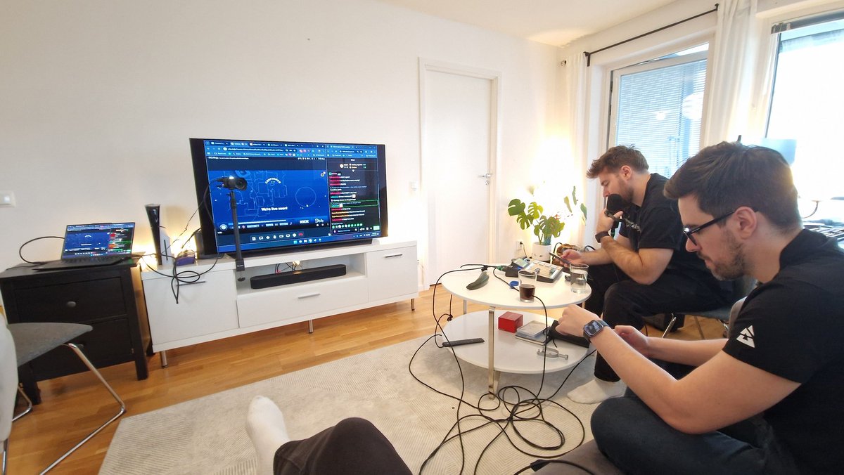 Professeur tweet media