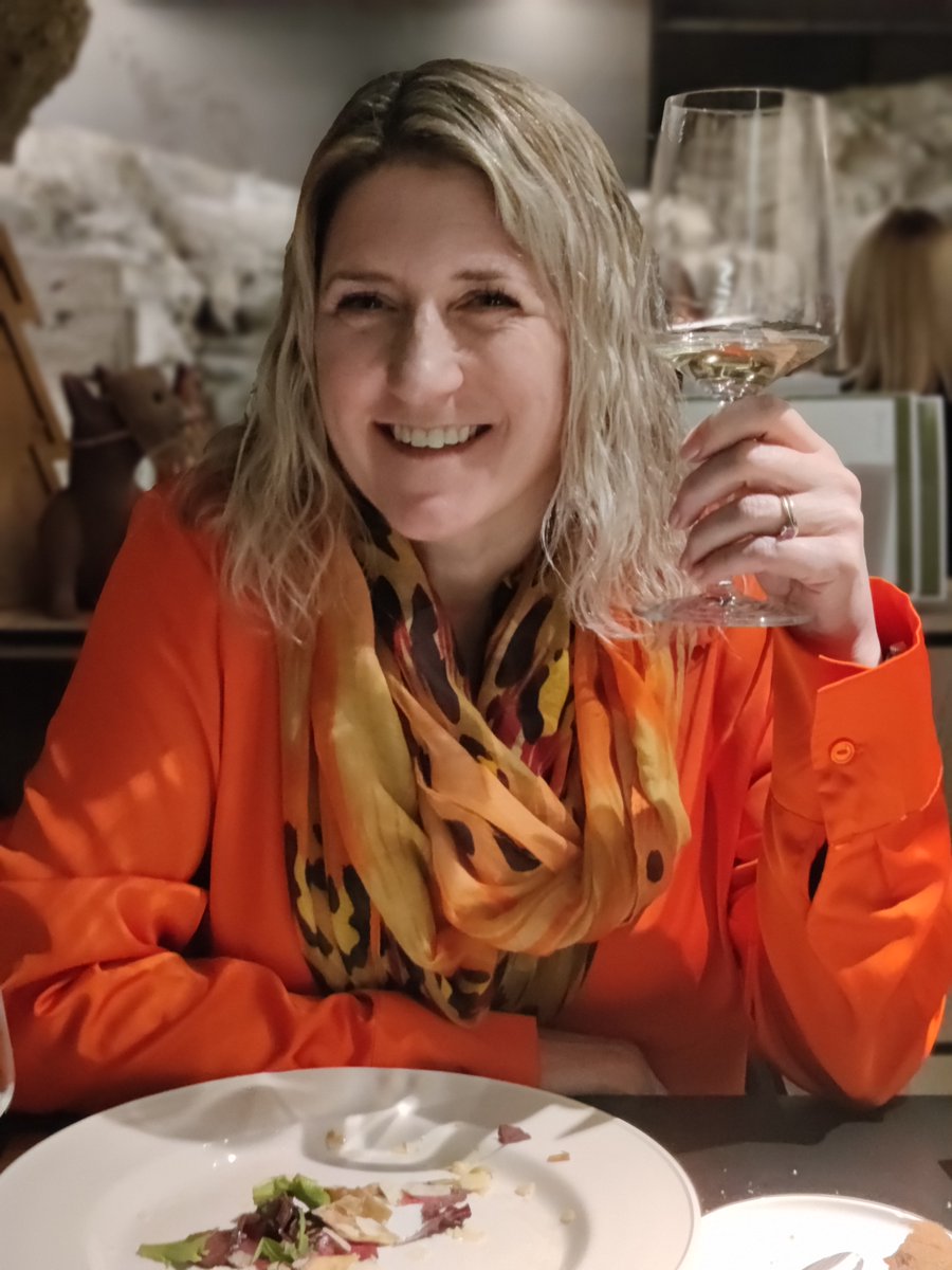 Pure_Wander's tweet image. NEW! Cervino vs. Aosta: How to Plan a Girls’ Ski Trip in Italy purewander.com/cervino-vs-aos… via @pure_wander #ttot