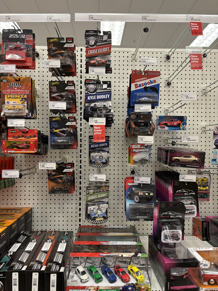 toypicsdude tweet media