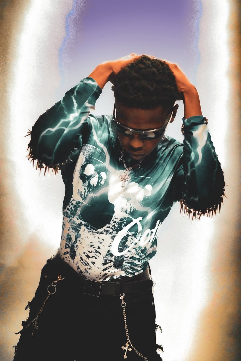 barrybl4ck's tweet image. WE ARE “OUT OF THIS WORLD!” 🌑 🐦‍⬛🤘
.
.
CURRENTLY IM WEARING THAT HOT SHIII FROM @shopsooolit @jaeetookyobae 
-
MAKE SURE YOU GET YOURS TOO!🫵🖤🔥
.
.
HUGE SHOUTOUT TO @shopsooolit FOR 📸🔥
.
.
TAGS
#ragemusic #indiemusic #newdrops #fashion #newdrop