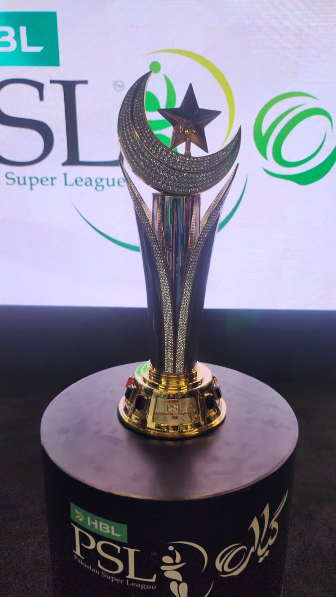 ZalmiTVPashto's tweet image. پاکستان سپر لیګ یوولسم لپاره چمتو کړی شوی جام نندریز شو 
PSLXI Trophy Unveiled
#PSLXI #Trophy #PeshawarZalmi #ZalmiTvPashto