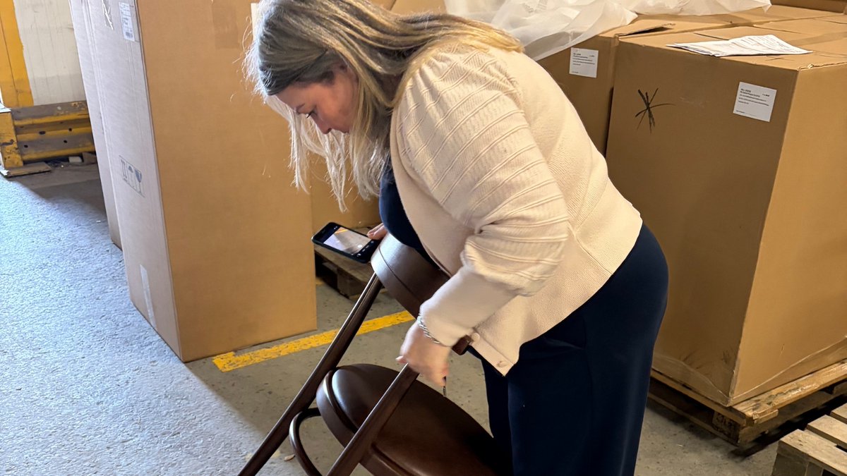 Hill Cross Furniture tweet media