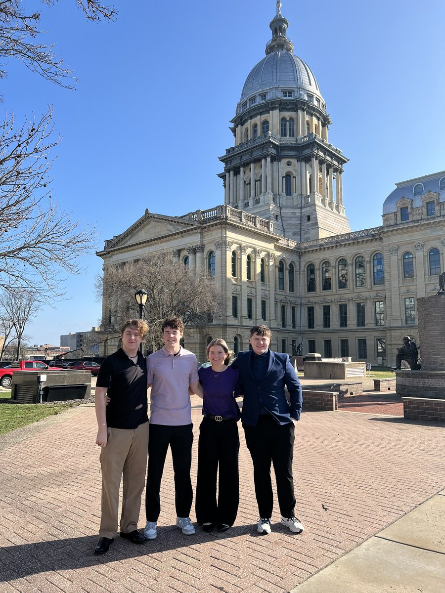 Roxana High School tweet media