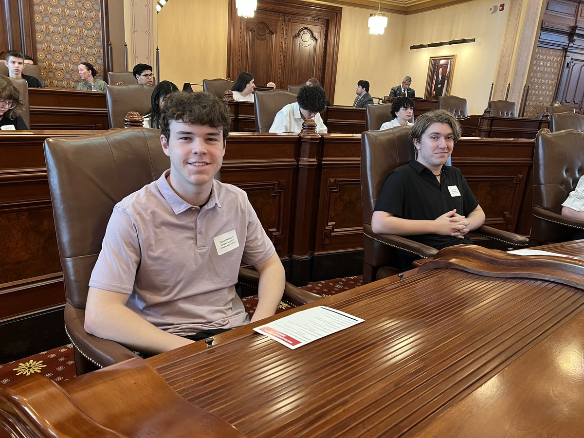 Roxana High School tweet media