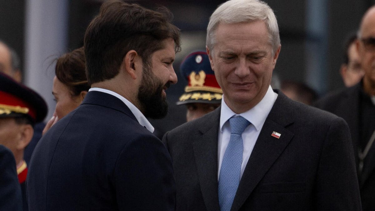 FlorezCadena1's tweet photo. A las 10:00 a.m. hora de Colombia, José Antonio Kast asume este miércoles la Presidencia de Chile https://t.co/j3enjvuhje