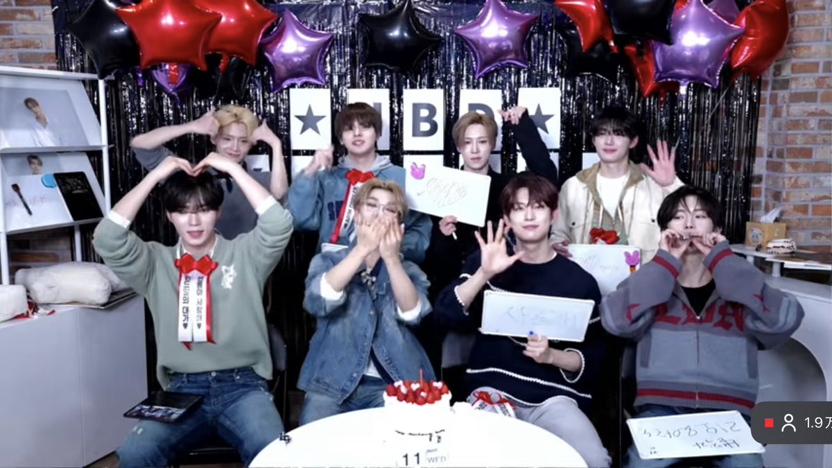 Anxihuan's tweet photo. ｼﾝﾛﾝお誕生日おめでとう🌟⋆꙳ https://t.co/9Hy6j9TmG0