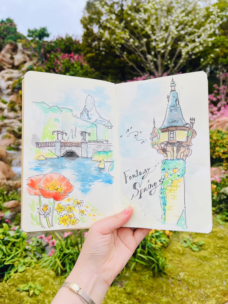 koba_drawing's tweet photo. 東京ディズニーシーのスケッチ

←スケッチ　　　　　　　実際の景色→ https://t.co/ilxe40zYLE